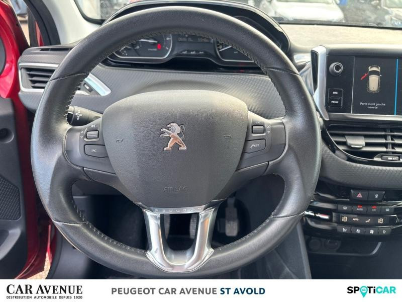 Used PEUGEOT 208 1.2 PureTech 82ch E6.2 Evap Signature 5p 2019 Rouge Elixir € 8390 in Longeville-lès-Saint-Avold