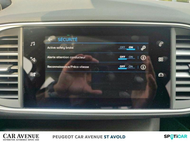 Occasion PEUGEOT 308 1.2 PureTech 130ch S&S Roadtrip EAT8 2021 Gris Artense 15290 € à Longeville-lès-Saint-Avold