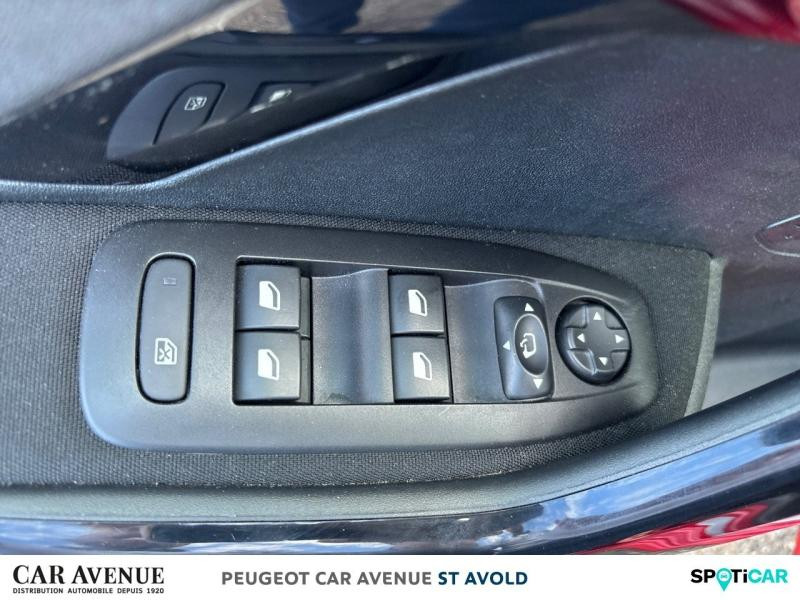 Used PEUGEOT 208 1.2 PureTech 82ch E6.2 Evap Signature 5p 2019 Rouge Elixir € 8390 in Longeville-lès-Saint-Avold