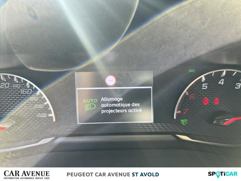 Occasion PEUGEOT 2008 1.2 PureTech 100ch S&S Active Pack 2022 Bleu Vertigo (S) 13590 € à Longeville-lès-Saint-Avold
