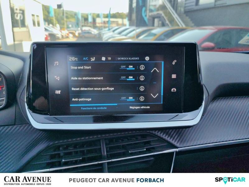 Occasion PEUGEOT 2008 1.2 PureTech 100ch S&S Active Pack 2022 Bleu Vertigo (S) 13190 € à Longeville-lès-Saint-Avold