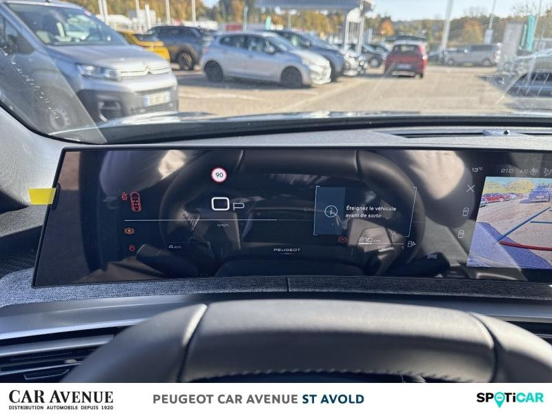 Used PEUGEOT 3008 1.2 Hybrid 145ch Allure e-DCS6 2025 Bleu Ingaro (M) € 35690 in Longeville-lès-Saint-Avold