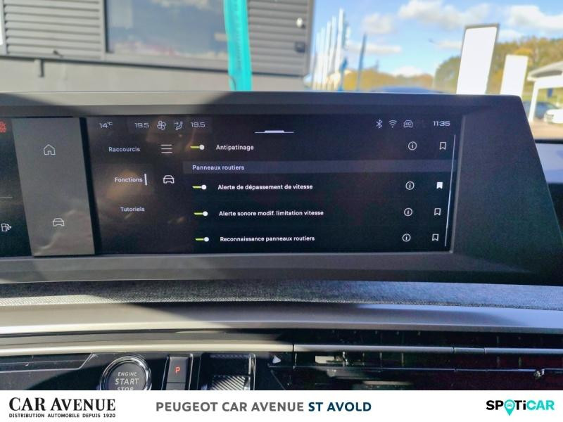 Occasion PEUGEOT 5008 Hybrid 145ch Allure e-DCS6 2025 Gris Artense (M) 39991 € à Longeville-lès-Saint-Avold