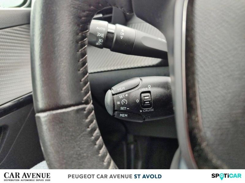 Used PEUGEOT 208 1.2 PureTech 100ch S&S Allure 2021 Gris Platinium € 14290 in Longeville-lès-Saint-Avold