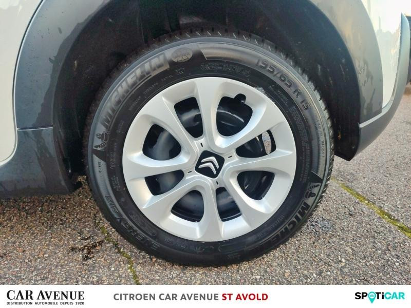 Occasion CITROEN C3 PureTech 82ch Graphic S&S E6.d 2019 Blanc Banquise - Rouge Aden 9990 € à Longeville-lès-Saint-Avold