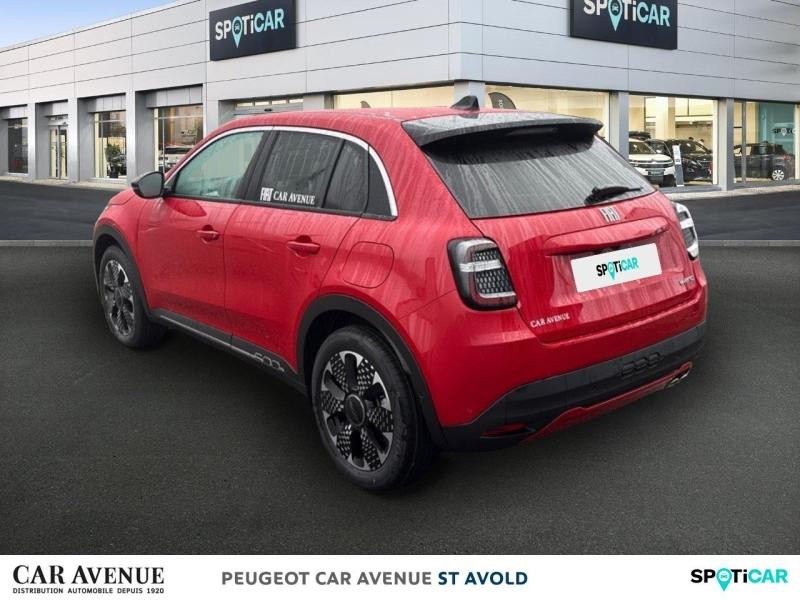 Occasion FIAT 600 1.2 Hybrid Turbo 145ch La Prima DCT6 Step 2 2025 Red by (RED) 32050 € à Longeville-lès-Saint-Avold