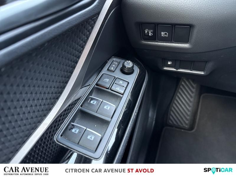 Occasion TOYOTA C-HR 122h Design 2WD E-CVT RC18 2019 Bleu Nebula bi-ton 19491 € à Longeville-lès-Saint-Avold