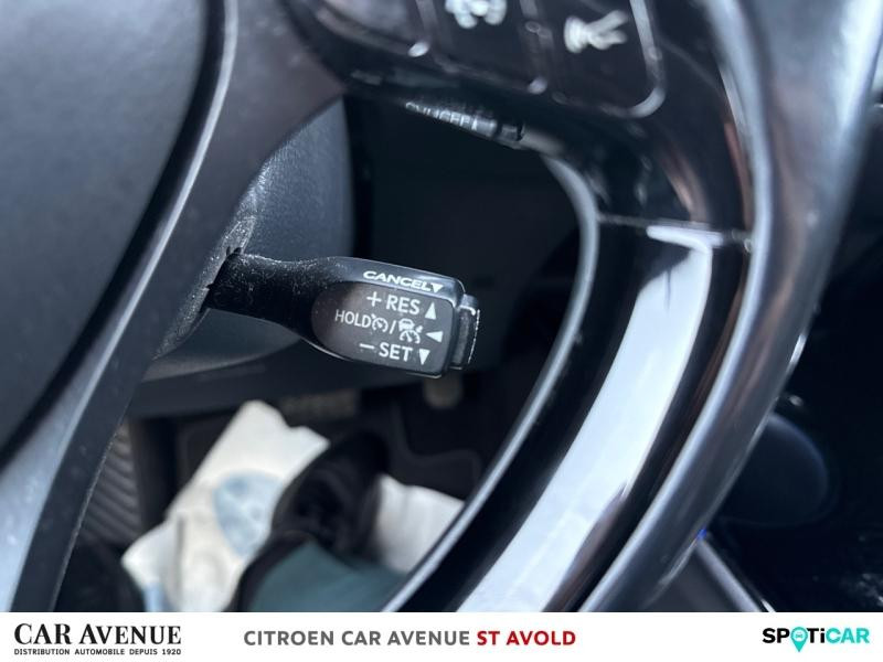 Occasion TOYOTA C-HR 122h Design 2WD E-CVT RC18 2019 Bleu Nebula bi-ton 19491 € à Longeville-lès-Saint-Avold