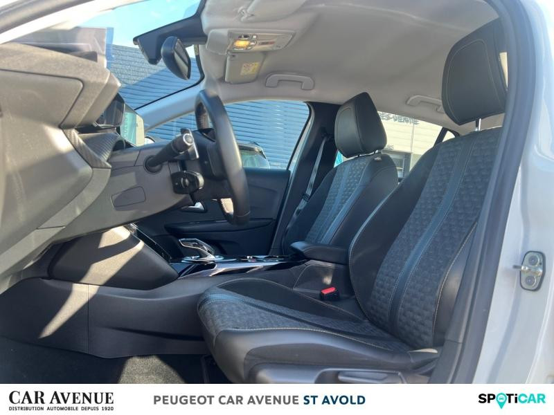 Occasion PEUGEOT 208 1.2 PureTech 100ch S&S Roadtrip EAT8 2021 Blanc Banquise (O) 15990 € à Longeville-lès-Saint-Avold