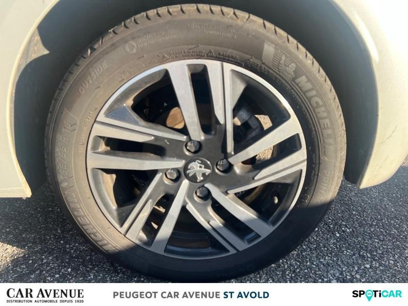 Occasion PEUGEOT 208 1.2 PureTech 100ch S&S Roadtrip EAT8 2021 Blanc Banquise (O) 15990 € à Longeville-lès-Saint-Avold