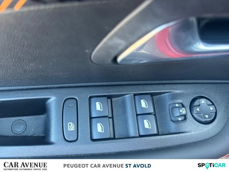 Used PEUGEOT 208 e-208 136ch Roadtrip 2022 Rouge Elixir (V) € 17490 in Longeville-lès-Saint-Avold