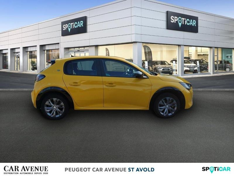 Used PEUGEOT 208 e-208 136ch Active Pack 2023 Jaune € 16490 in Longeville-lès-Saint-Avold
