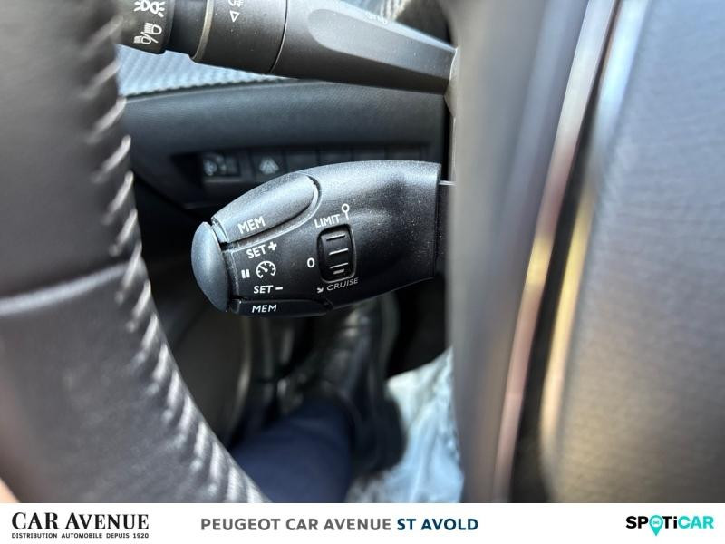 Occasion PEUGEOT 2008 e-2008 136ch Active 2022 Orange 17490 € à Longeville-lès-Saint-Avold