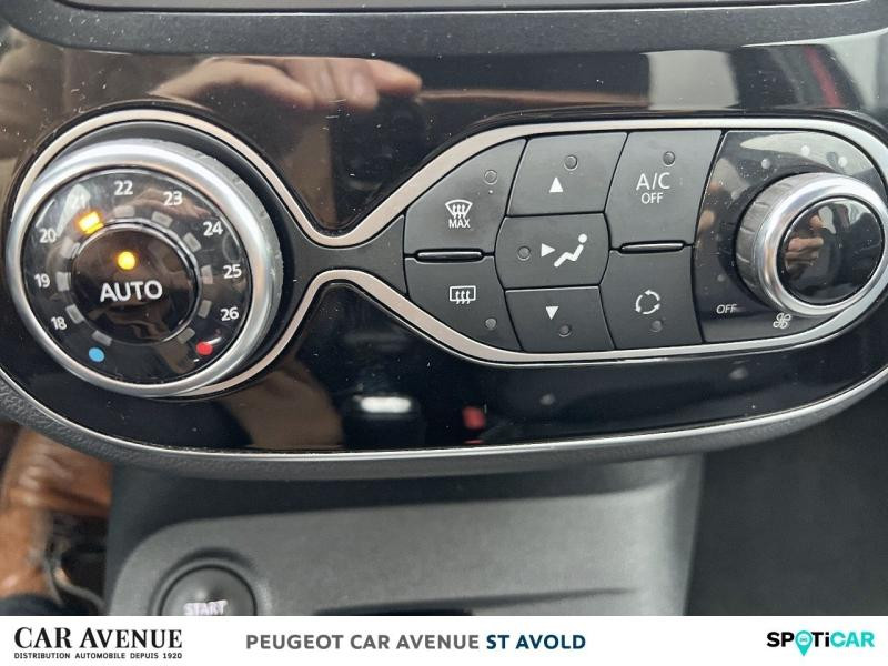 Used RENAULT Captur 1.5 dCi 90ch energy Intens Euro6c 2019 Rouge Flamme/Noir Etoilé € 14491 in Longeville-lès-Saint-Avold