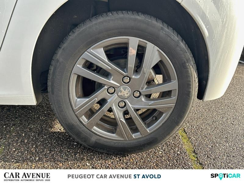 Used PEUGEOT 208 1.5 BlueHDi 100ch S&S Active Pack 2022 Blanc Banquise (O) € 15490 in Longeville-lès-Saint-Avold