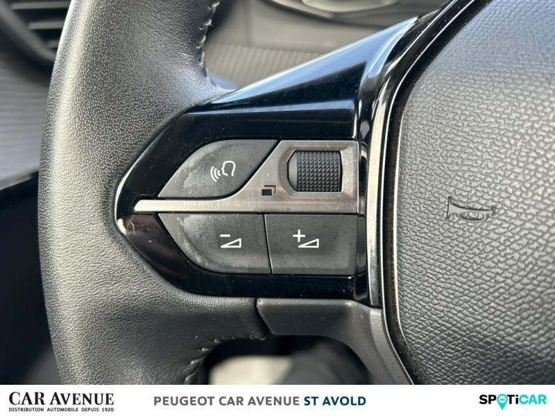 Used PEUGEOT 208 1.5 BlueHDi 100ch S&S Active Pack 2022 Blanc Banquise (O) € 15490 in Longeville-lès-Saint-Avold