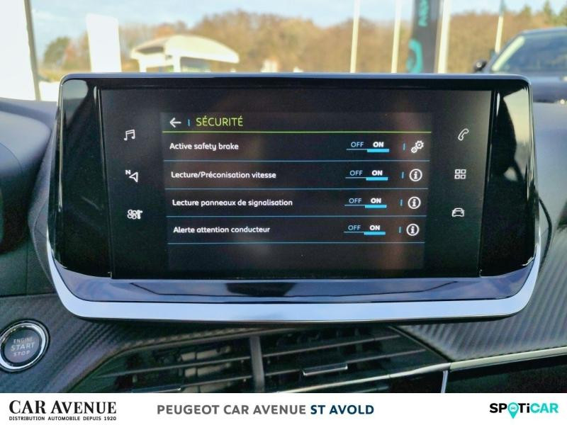 Occasion PEUGEOT 208 e-208 136ch Style 2020 Blanc Banquise (O) 13590 € à Longeville-lès-Saint-Avold