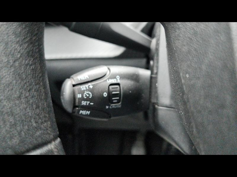 Occasion PEUGEOT 208 1.2 PureTech 75ch S&S Like 2021 Gris Platinium (M) 11990 € à Longeville-lès-Saint-Avold