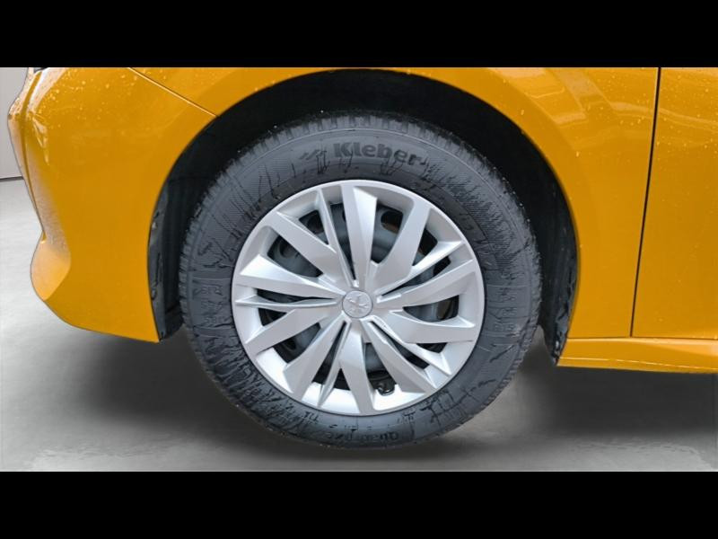Occasion PEUGEOT 208 1.2 PureTech 75ch S&S Active Pack 2021 Jaune 11890 € à Longeville-lès-Saint-Avold