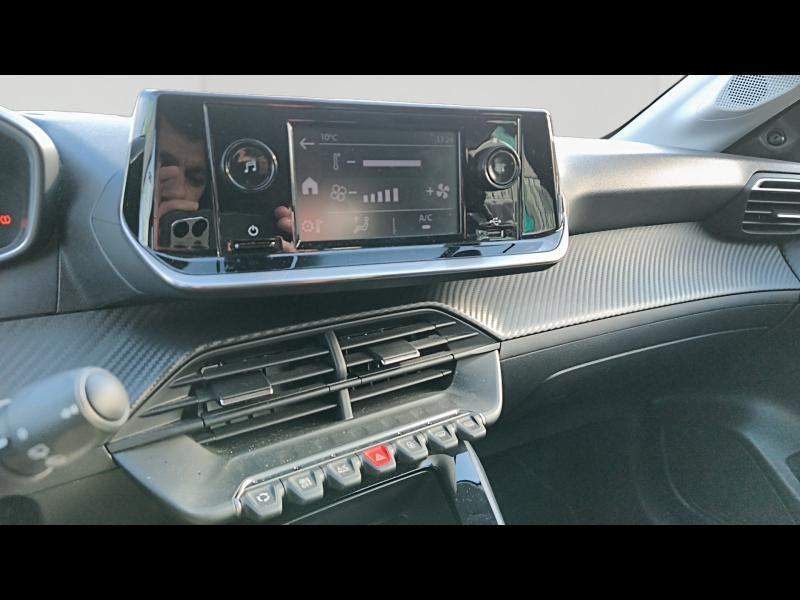 Occasion PEUGEOT 208 1.2 PureTech 75ch S&S Like 2021 Blanc Banquise (O) 11890 € à Longeville-lès-Saint-Avold