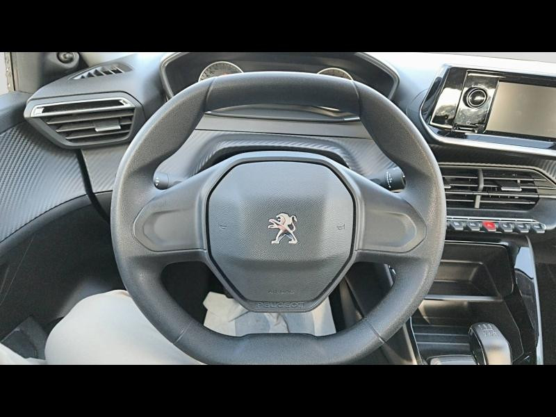 Occasion PEUGEOT 208 1.2 PureTech 75ch S&S Like 2021 Blanc Banquise (O) 11890 € à Longeville-lès-Saint-Avold