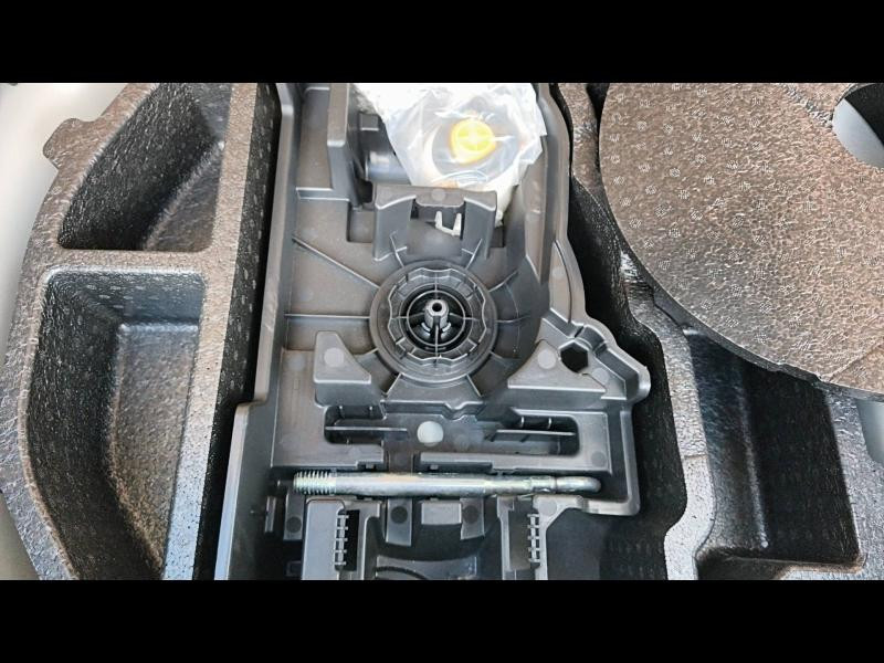 Used PEUGEOT 208 Affaire 1.5 BlueHDi 100 Premium Pack 2021 Blanc Banquise € 9190 in Longeville-lès-Saint-Avold