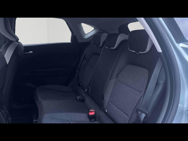 Used RENAULT Captur 1.0 TCe 90ch Intens -21 2022 Gris Highland/Noir Etoile € 17491 in Longeville-lès-Saint-Avold