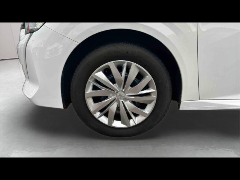 Used PEUGEOT 208 Affaire 1.5 BlueHDi 100 Premium 2021 Blanc Banquise € 9990 in Longeville-lès-Saint-Avold