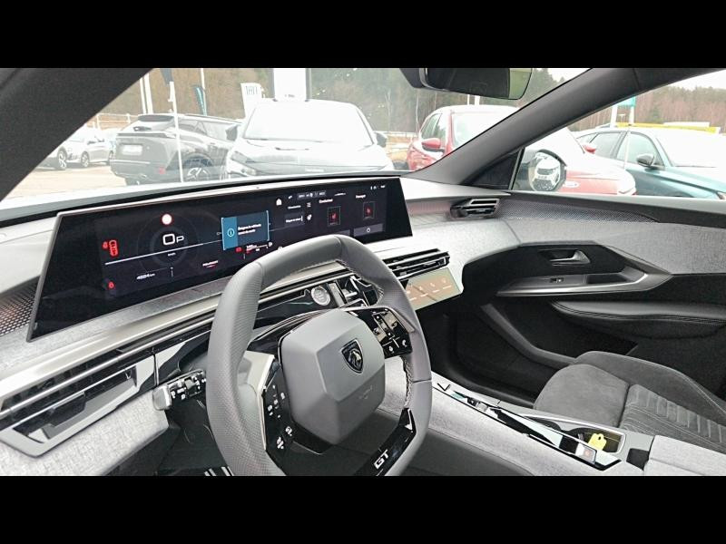 Used PEUGEOT 3008 1.2 Hybrid 145ch GT e-DCS6 2025 Blanc Okénite (M) € 36990 in Longeville-lès-Saint-Avold