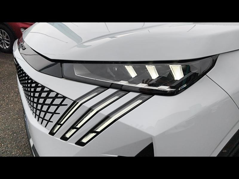 Used PEUGEOT 3008 1.2 Hybrid 145ch GT e-DCS6 2025 Blanc Okénite (M) € 36990 in Longeville-lès-Saint-Avold