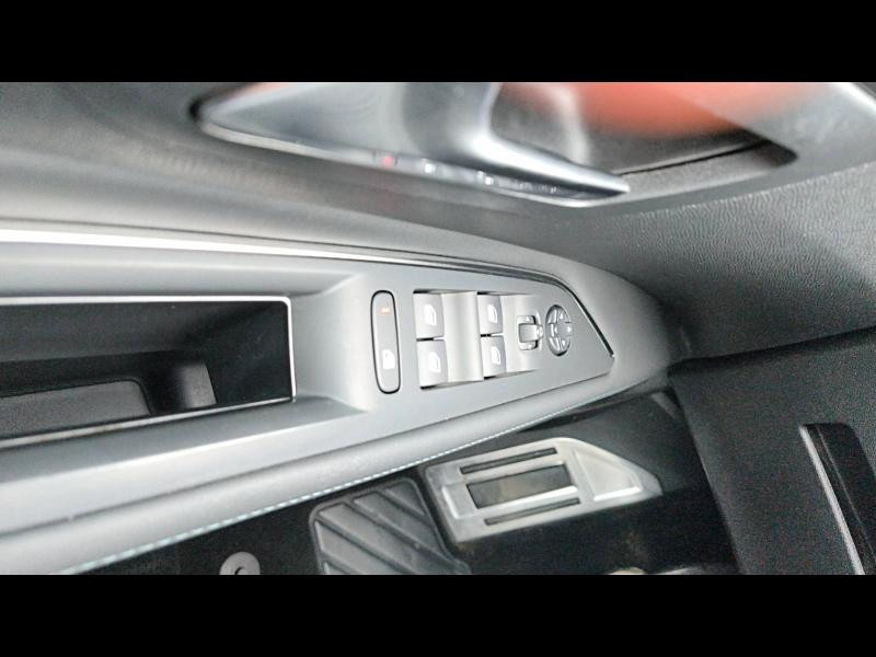 Used PEUGEOT 3008 1.2 PureTech 130ch E6.c Crossway S&S 2018 Rouge Ultimate (S) € 14990 in Longeville-lès-Saint-Avold