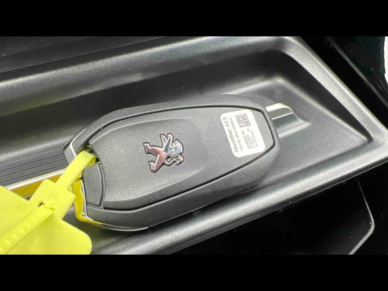 Used PEUGEOT 2008 1.2 PureTech 130ch S&S GT EAT8 2021 Blanc Nacré (N) € 18490 in Longeville-lès-Saint-Avold