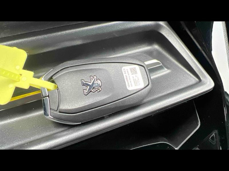 Used PEUGEOT 2008 1.2 PureTech 130ch S&S GT EAT8 2021 Blanc Nacré (N) € 18490 in Longeville-lès-Saint-Avold