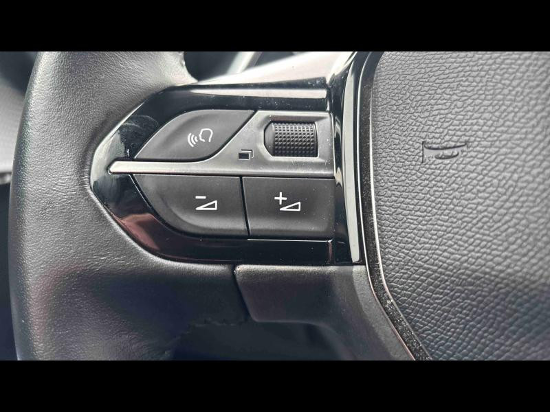 Occasion PEUGEOT 208 1.2 PureTech 100ch S&S Allure EAT8 2023 Bleu Vertigo (V) 15390 € à Longeville-lès-Saint-Avold