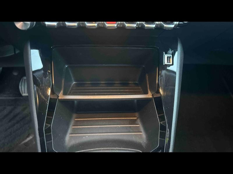 Occasion PEUGEOT 2008 1.2 PureTech 100ch S&S Active 2021 Orange 14490 € à Longeville-lès-Saint-Avold