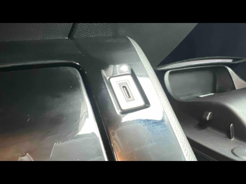 Occasion PEUGEOT 208 1.2 Hybrid 110ch Allure e-DCS6 2025 Blanc Okénite (M) 20991 € à Longeville-lès-Saint-Avold