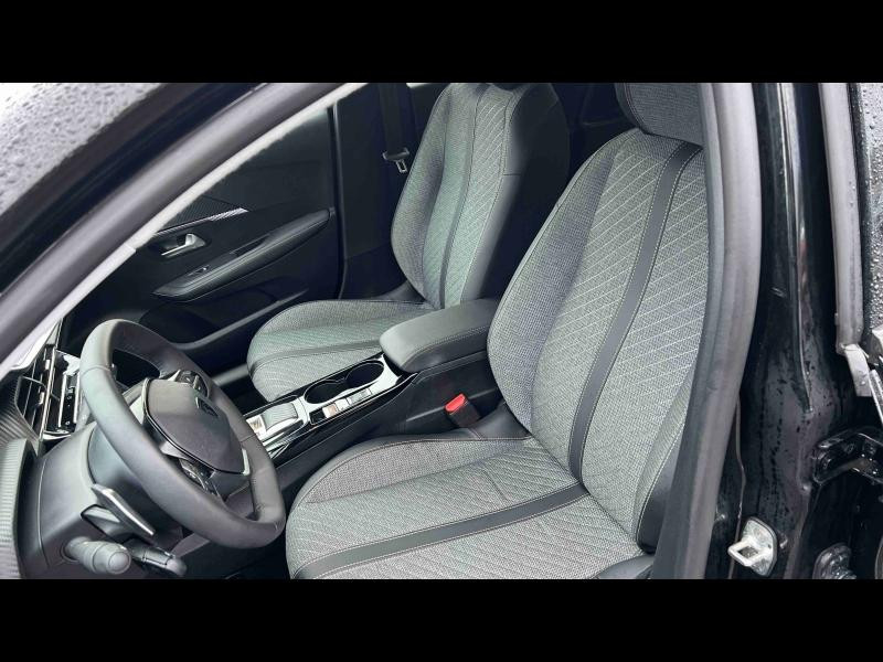 Occasion PEUGEOT 208 1.2 Hybrid 110ch Allure e-DCS6 2025 Blanc Okénite (M) 20991 € à Longeville-lès-Saint-Avold