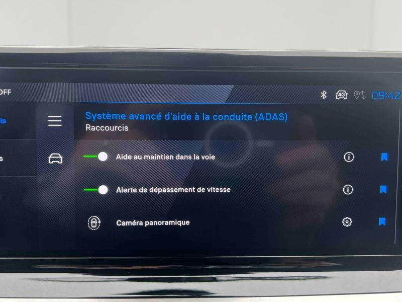 Occasion PEUGEOT 2008 1.2 Hybrid 145ch Allure e-DCS6 2025 Gris Artense (M) 27990 € à Longeville-lès-Saint-Avold