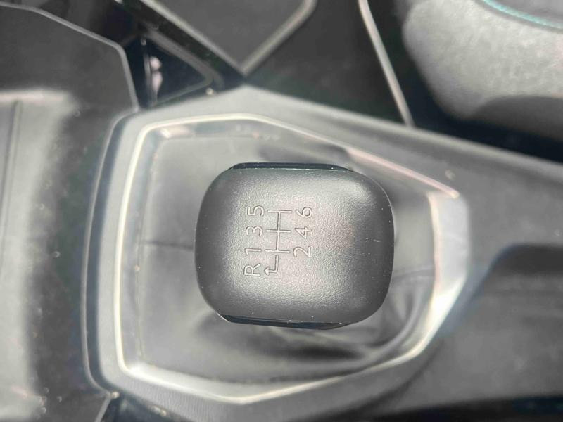 Used PEUGEOT 2008 1.2 PureTech 130ch S&S Style 2021 Rouge Elixir (S) € 16990 in Longeville-lès-Saint-Avold