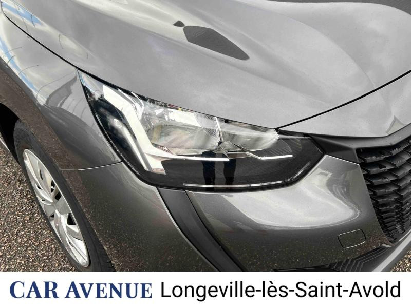 Used PEUGEOT 208 1.2 PureTech 75ch S&S Like 2022 Gris Platinium (M) € 11990 in Longeville-lès-Saint-Avold
