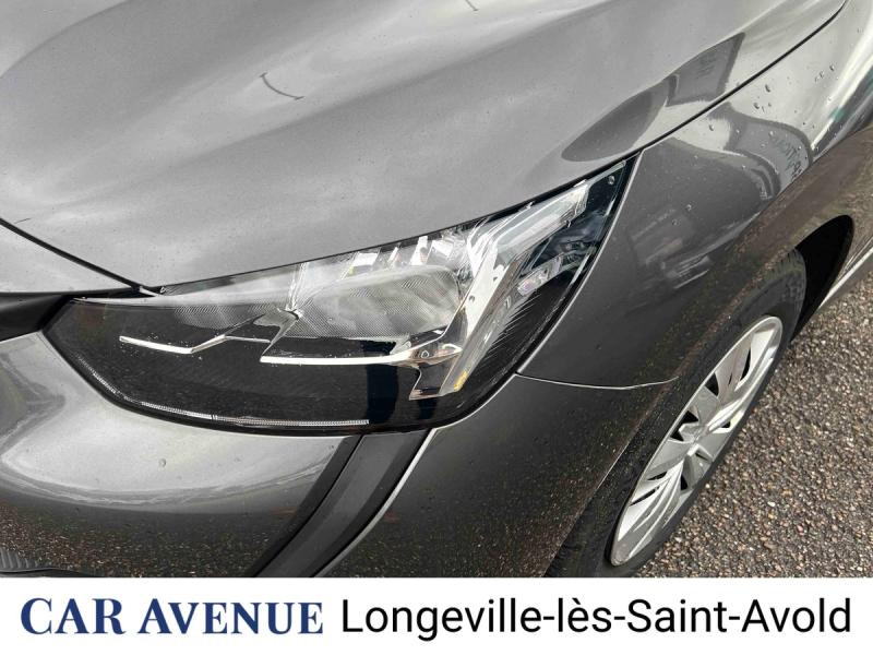 Used PEUGEOT 208 1.2 PureTech 75ch S&S Like 2022 Gris Platinium (M) € 11990 in Longeville-lès-Saint-Avold