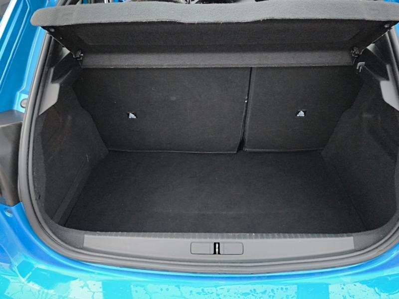 Used PEUGEOT 208 e-208 136ch Active 2020 Bleu Vertigo € 13391 in Longeville-lès-Saint-Avold