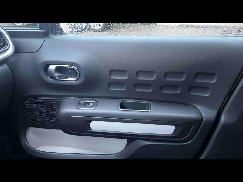 Used CITROEN C3 1.2 PureTech 83ch S&S Feel Pack 2021 Sable (N) € 12490 in Longeville-lès-Saint-Avold