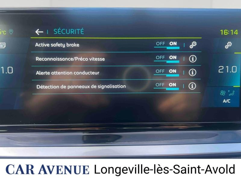 Used PEUGEOT 208 e-208 136ch Roadtrip 2022 Bleu Vertigo (V) € 14991 in Longeville-lès-Saint-Avold