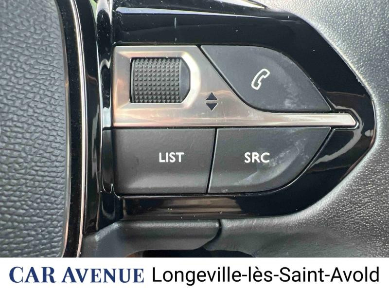 Used PEUGEOT 208 e-208 136ch Roadtrip 2022 Bleu Vertigo (V) € 14991 in Longeville-lès-Saint-Avold