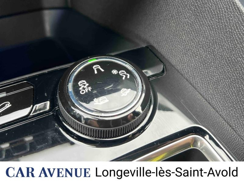 Used PEUGEOT 3008 2.0 BlueHDi 180ch GT S&S EAT6 2017 Blanc Nacré (S) € 18991 in Longeville-lès-Saint-Avold