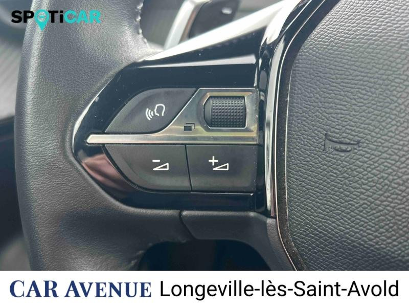 Occasion PEUGEOT 2008 1.2 PureTech 130ch S&S Allure EAT8 2023 Blanc Nacré (N) 16490 € à Longeville-lès-Saint-Avold