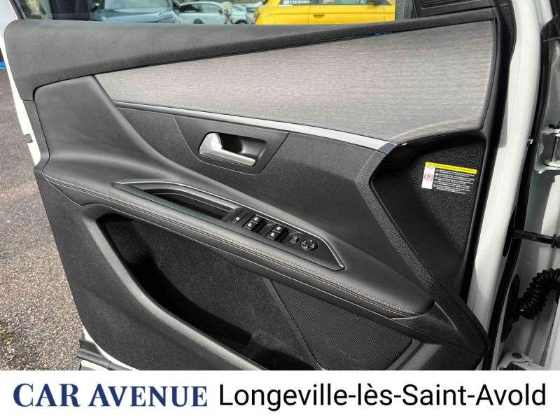 Used PEUGEOT 3008 2.0 BlueHDi 180ch GT S&S EAT6 2017 Blanc Nacré (S) € 18991 in Longeville-lès-Saint-Avold