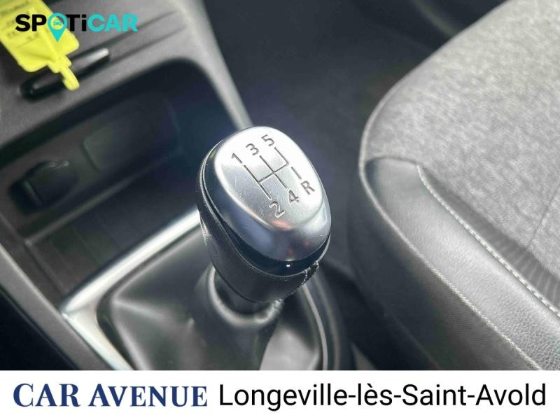 Used RENAULT Captur 0.9 TCe 90ch energy Intens Euro6c 2019 Gris Cassiopée/Ivoire € 11990 in Longeville-lès-Saint-Avold