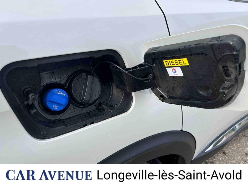 Used PEUGEOT 3008 2.0 BlueHDi 180ch GT S&S EAT6 2017 Blanc Nacré (S) € 18991 in Longeville-lès-Saint-Avold